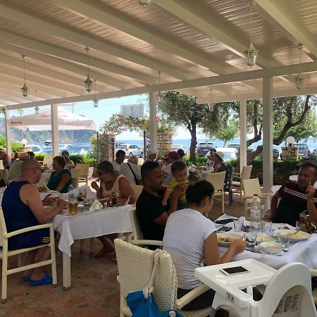 Rondos Hotel Himare Exterior photo