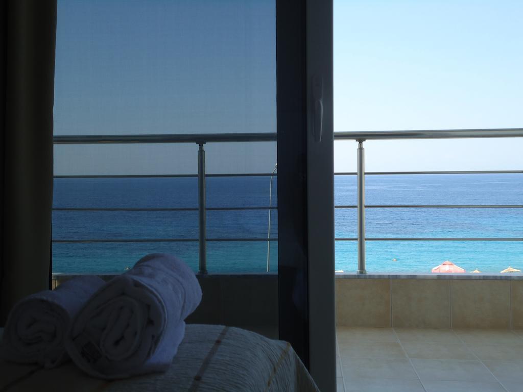 Rondos Hotel Himare Room photo