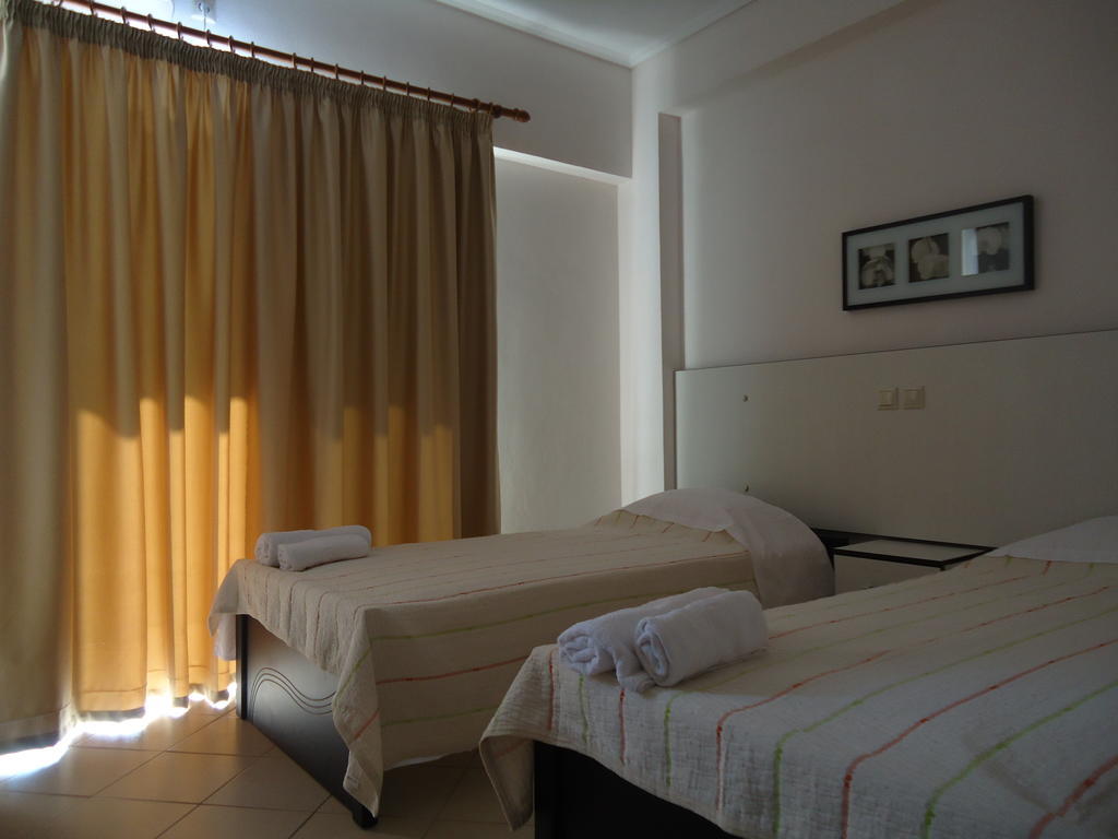 Rondos Hotel Himare Room photo