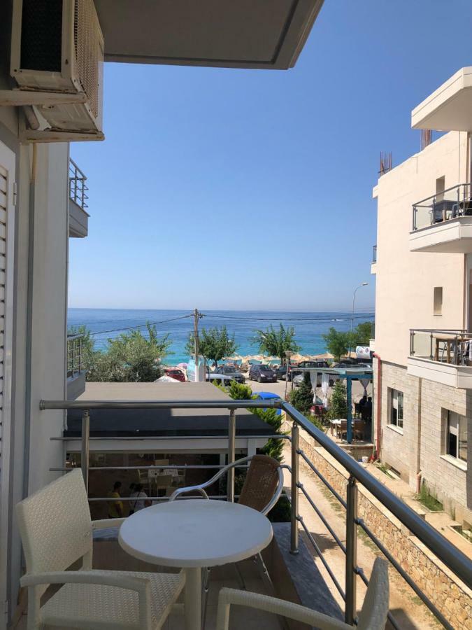 Rondos Hotel Himare Exterior photo